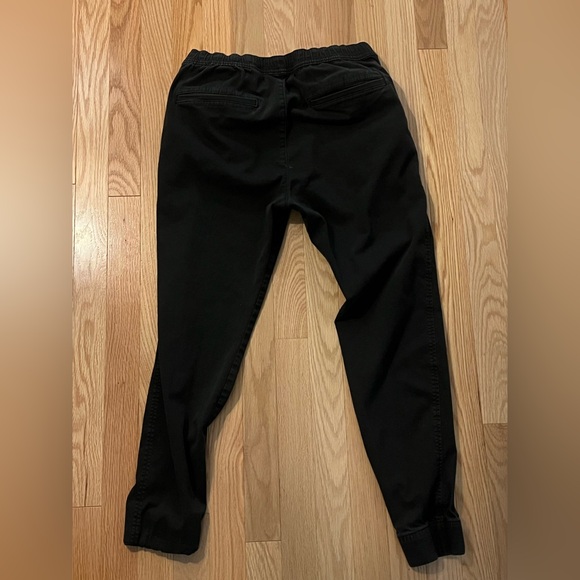 Hollister Men's Jogger Trio in Black, Gray, and Green - Picture 4 of 8